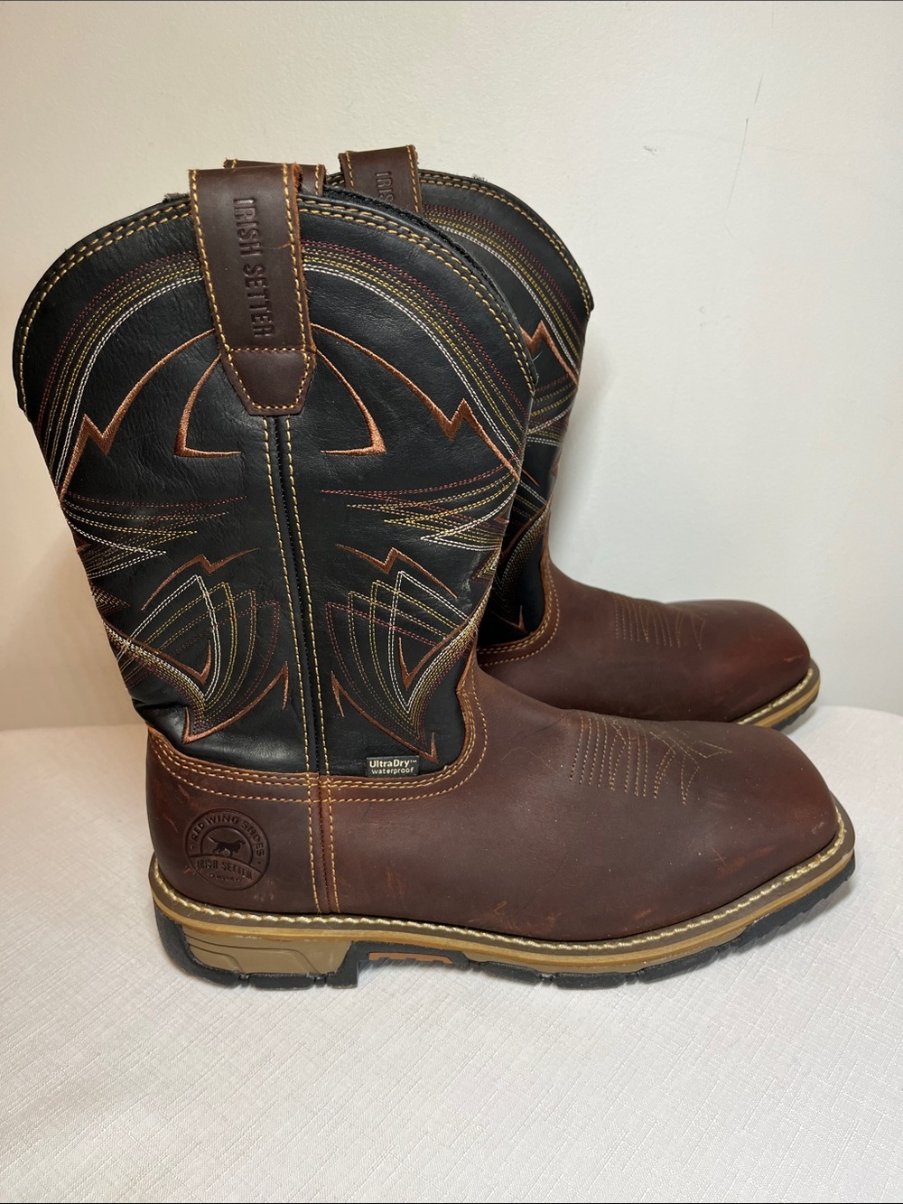 New RED WING SHOES Irish Setter Brown Waterproof Western Work Boots
Size 9.5